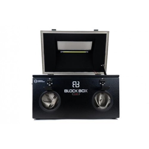 Бокc для обработки информации с экранирующими перчатками и угловым окном и USB фильтрами Mission Darkness BlockBox Lab with RJ45