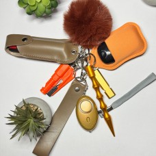 Ключник безпеки Max: сирена, газовий балончик в кейсі, куботан, розбивач-стропоріз, свисток, холдер для антисептика, ремінець, помпон (готовий набір самозахисту), Коричневий