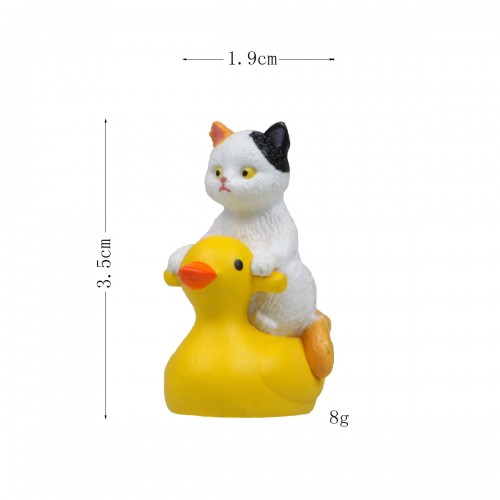 Фігурка "Кіт на качці" Плямистий